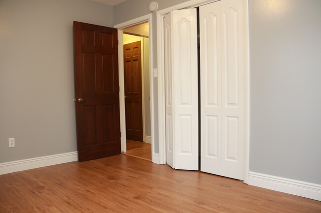 Bedroom 1 - 252 Marcus St SW