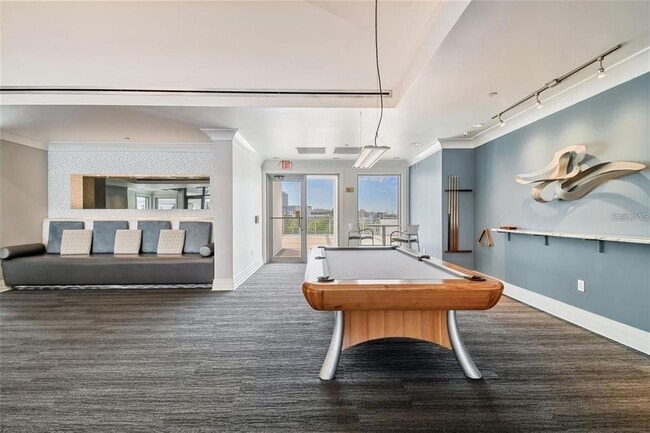 Building Photo - 449 S 12th St