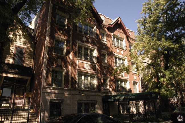 Building Photo - 2536 N Sawyer Ave