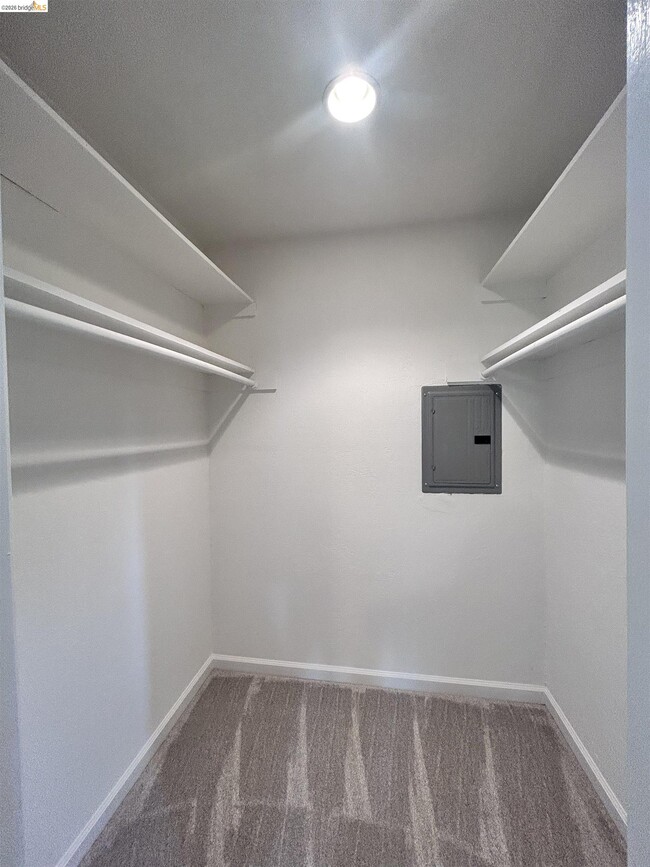 Building Photo - 3620 Walnut St