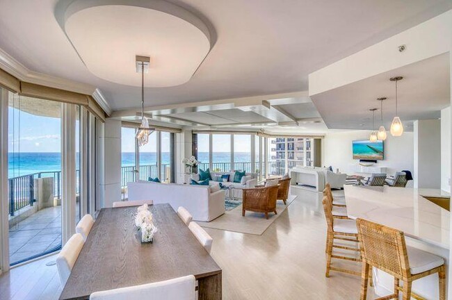 Building Photo - 570 Ocean Dr