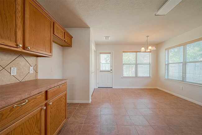 Building Photo - 5407 Rushstone Ln