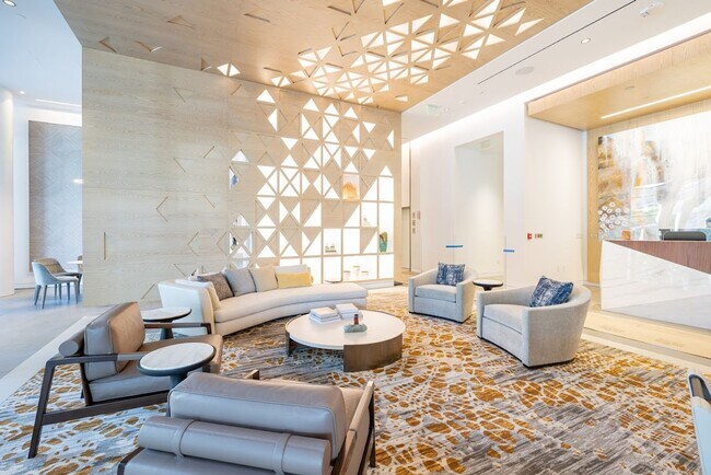 Building Photo - 2159