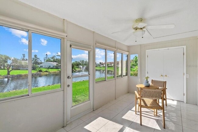 Building Photo - 4852 Independence Dr