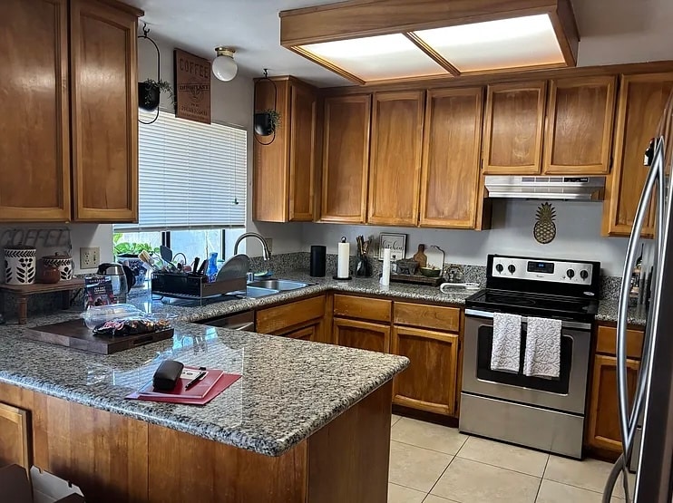 Building Photo - 615 Cutting Way