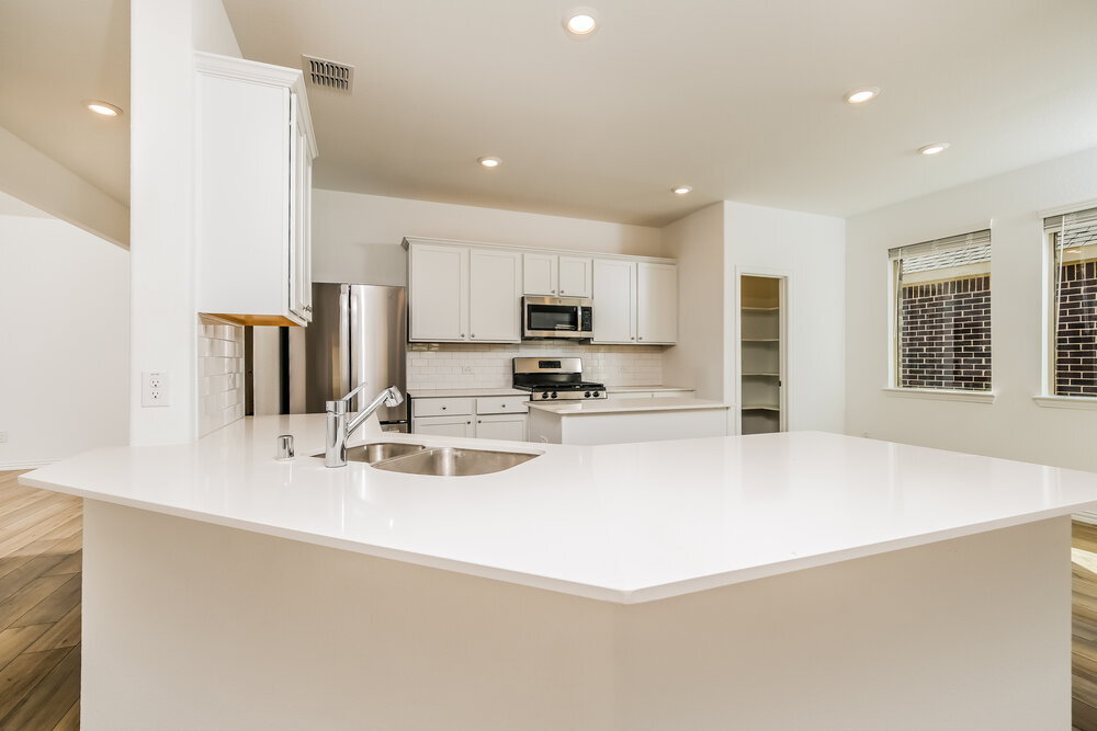 Building Photo - 1100 Daffodil St