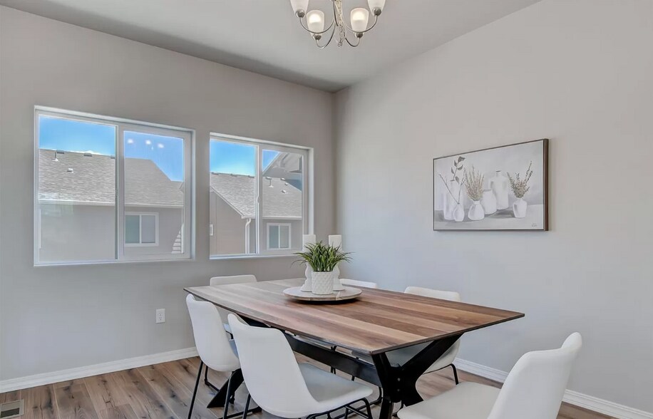 Building Photo - 7468 Johnsontown Hts