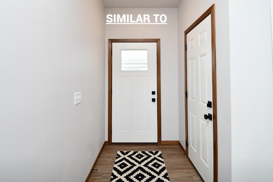 Building Photo - 6107 S Alki Pl