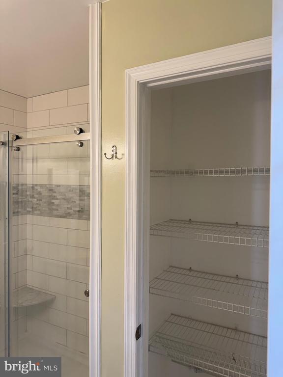 Building Photo - 10507 Cobblestone Dr