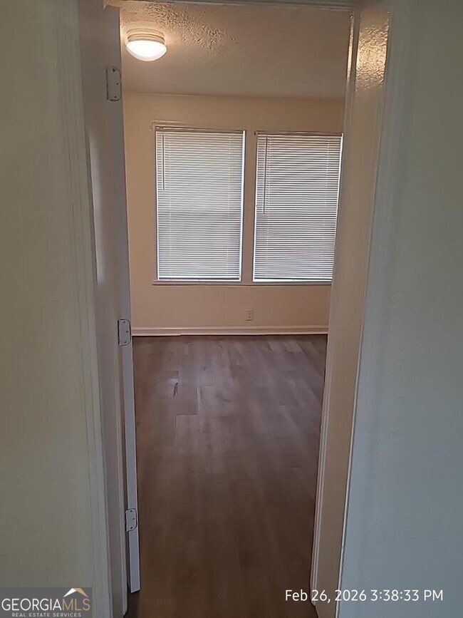 Building Photo - 1124 N Jefferson St