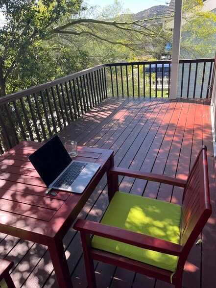 Winter Deck - 23321 Ida Pl