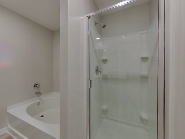 Building Photo - 23020 Shakespeare Dr