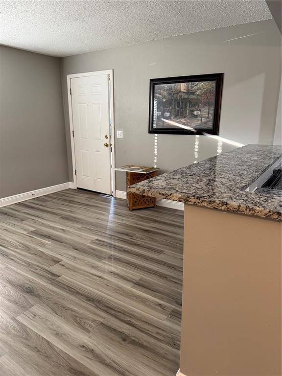 Building Photo - 9009 Tudor Dr