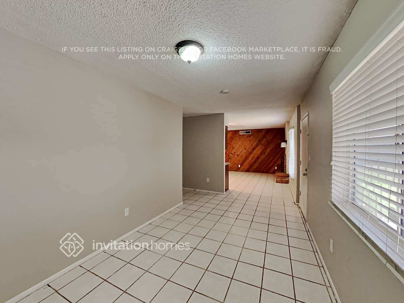 Building Photo - 3743 W Gelding Dr