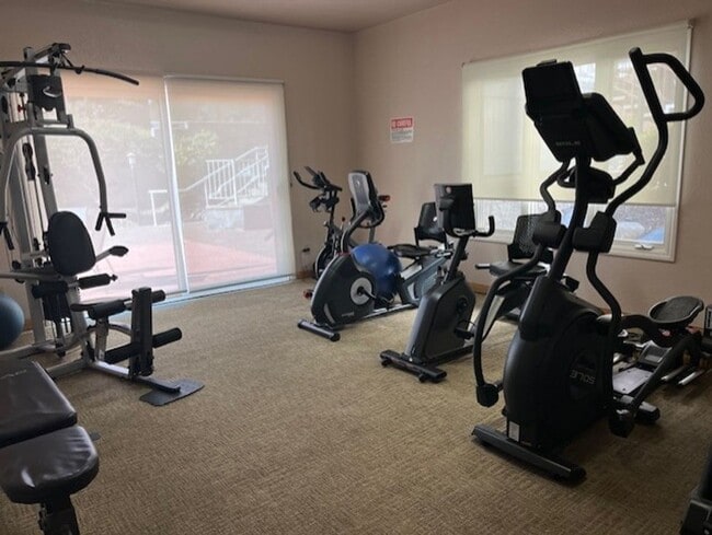 Building Photo - Second Floor Condo at the Regency Villas Community