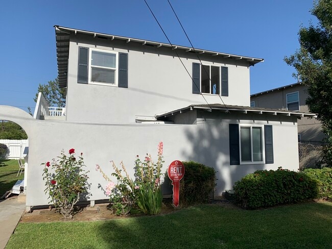 Primary Photo - 405 S Center St