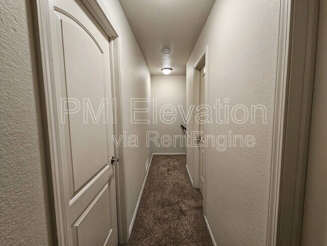 Building Photo - 4132 S Richfield Way