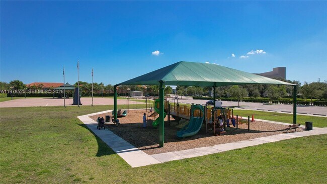 Building Photo - 10557 SW 6th St