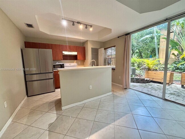 Building Photo - 2307 Anchor Ct