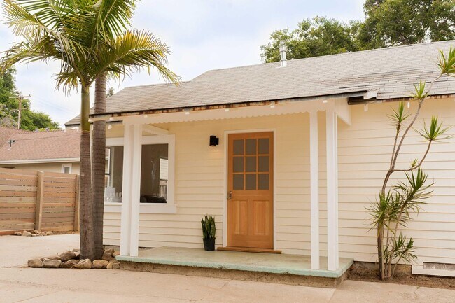Primary Photo - 2018 Monterey St