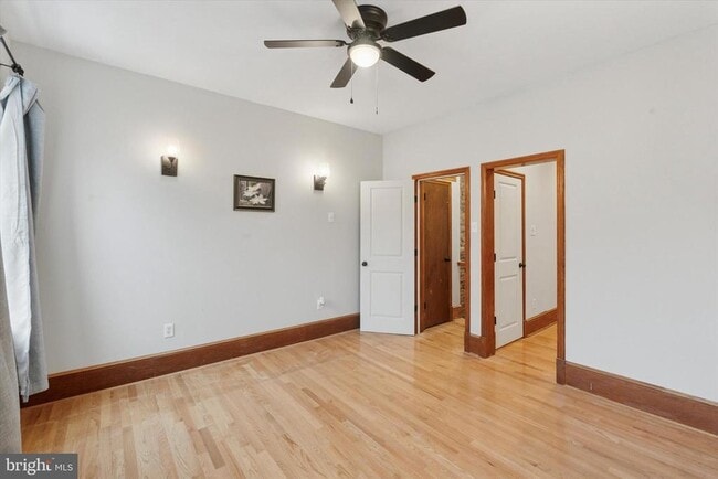 Building Photo - 890 N Judson St