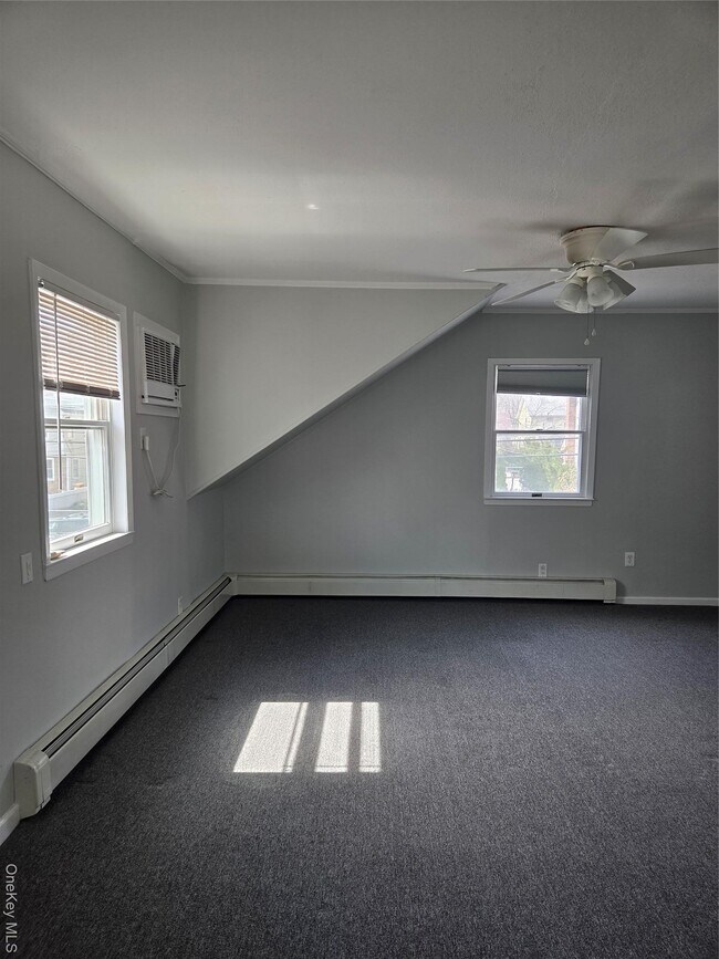 Building Photo - 58 Juniper Rd