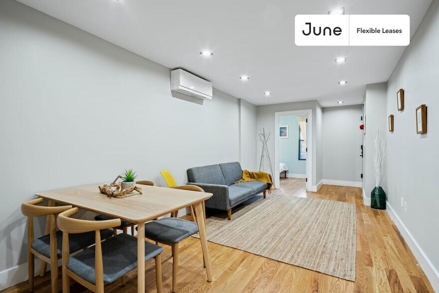 Building Photo - Cozy Private ROOM in Bedford-Stuyvesant