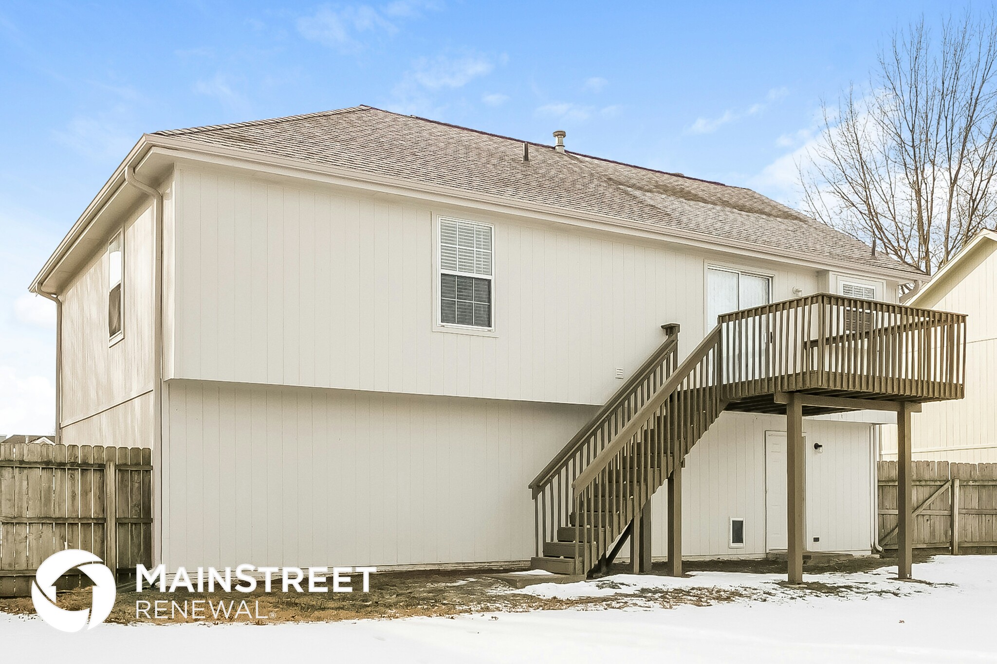 Building Photo - 116 SW Nelson Dr