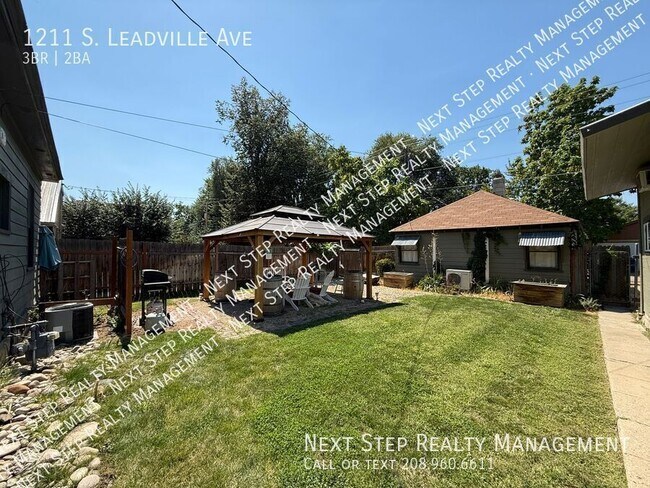 Building Photo - 1211 S Leadville Ave