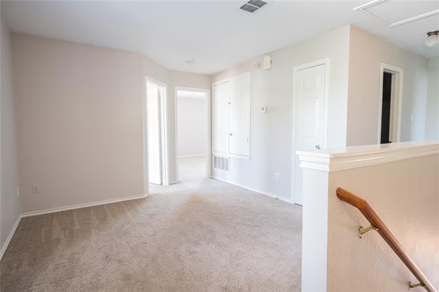 Building Photo - 524 Zachum Dr