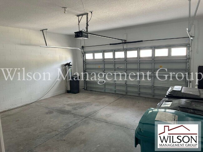 Building Photo - 5996 Milford Haven Pl