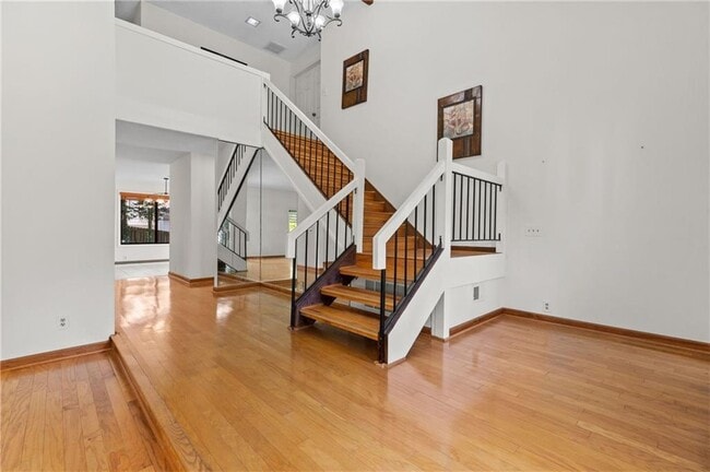 Building Photo - 890 Muirfield Ridge NE