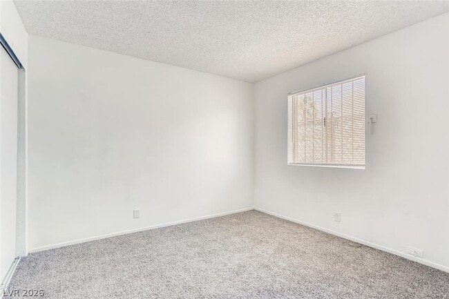 Building Photo - 24 Rose Cir