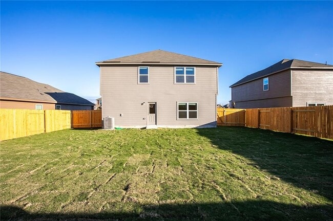 Building Photo - 19024 Quiet Range Dr