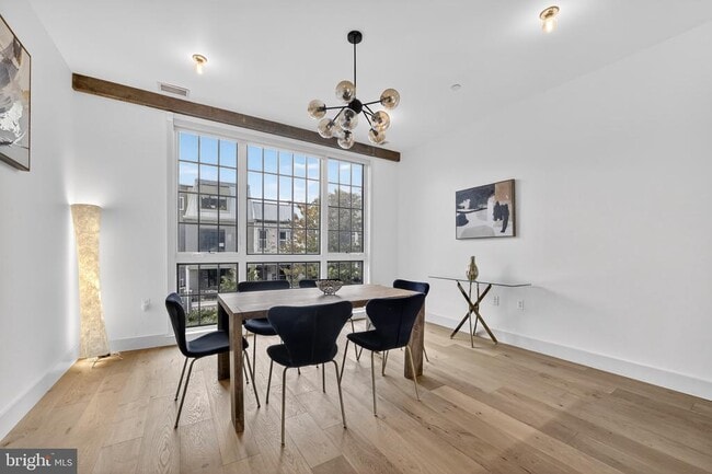 Building Photo - 774 Girard St NW