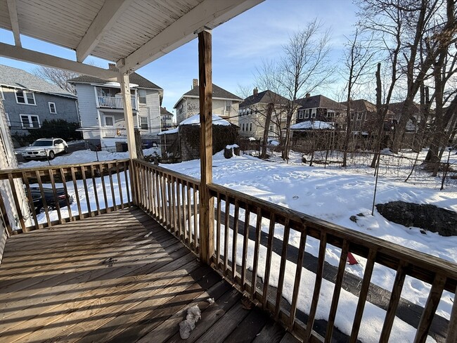 Building Photo - 25 Ronan St