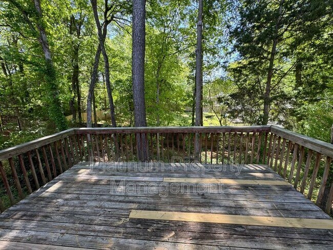 Building Photo - 3225 Landingview Ct