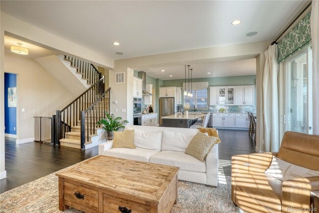 Building Photo - Beautiful Spacious 4 bed/4.5 bathroom in Broomfield - Available NOW!