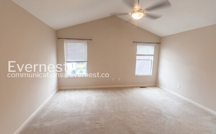 Building Photo - 1084 Ashcraft Ave