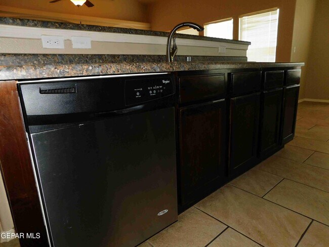 Building Photo - 14628 Rockbridge