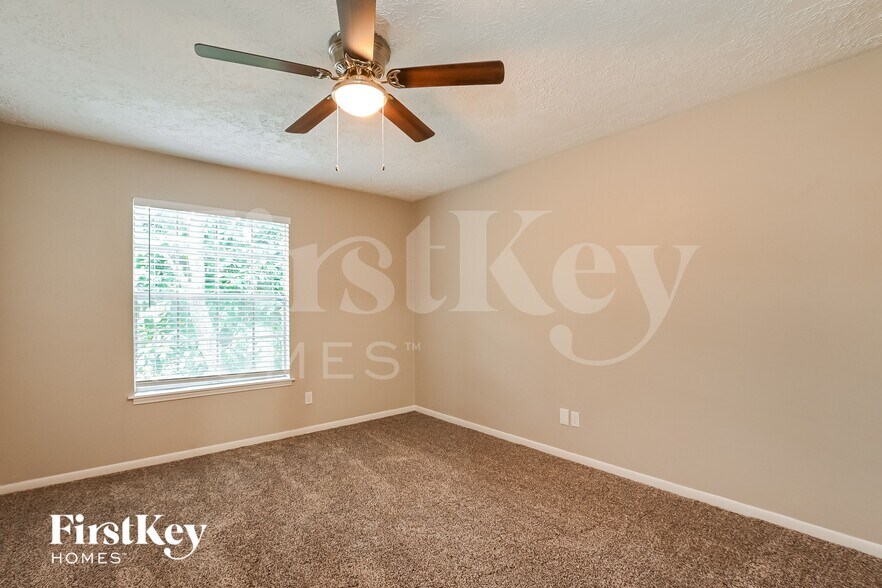 Building Photo - 4146 Meadowbank Dr