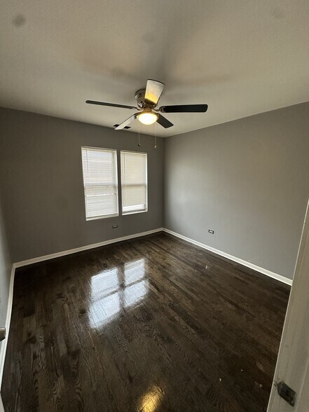 Building Photo - 10450 S Maryland Ave