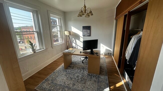 Building Photo - 4010 Butler St