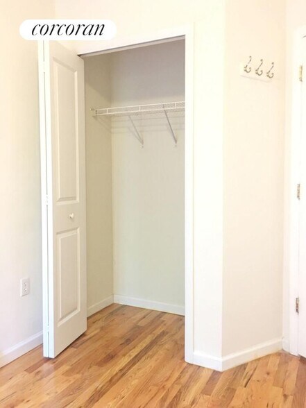 Building Photo - 477 Classon Ave