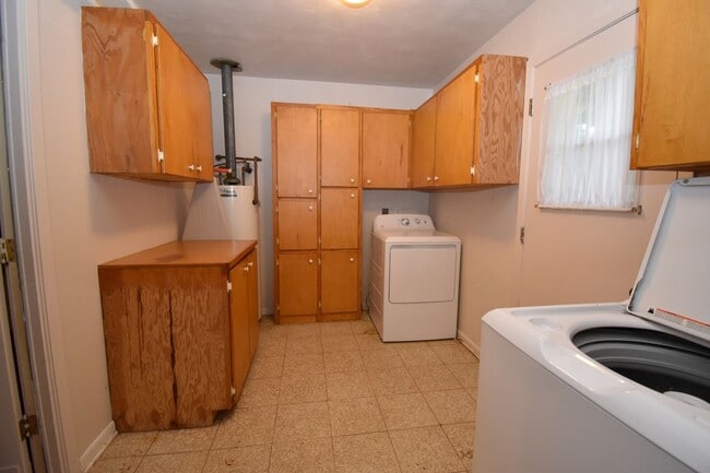 Building Photo - 4 Bed 2 Bath Home in Ruston