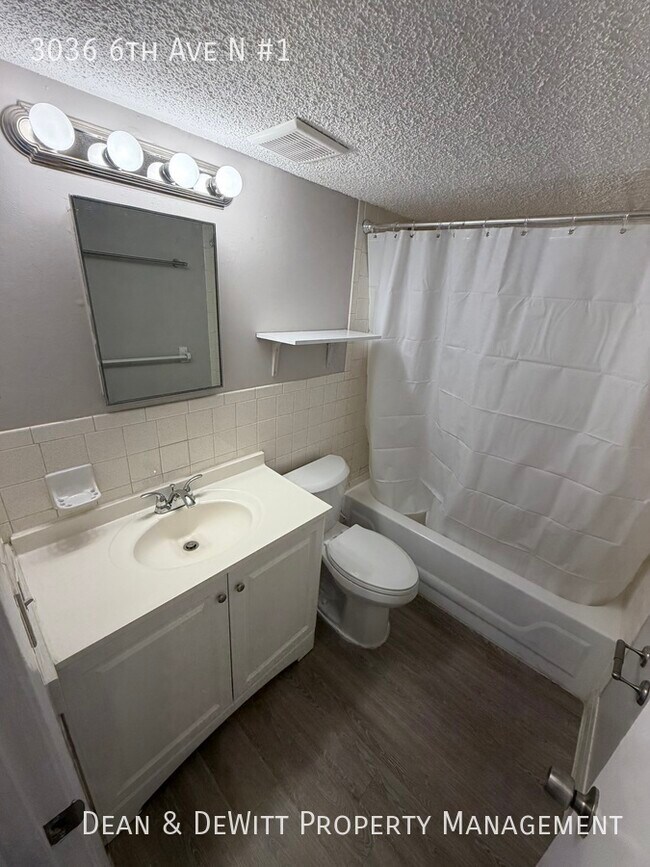 Building Photo - 3036 6th Ave N