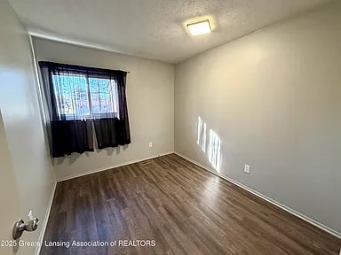 Building Photo - 612 S Dibble Blvd