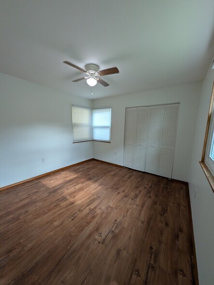 Building Photo - 517 Bearded Oaks Cir
