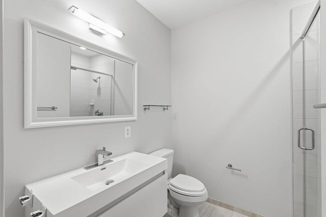 Building Photo - Experience modern living in this beautifully appointed junior one-bedroom/studio featuring an ope...