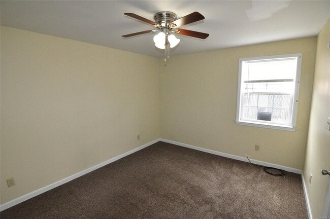 Building Photo - 718 E Edgemont Ave